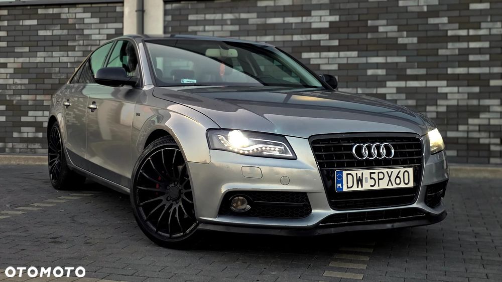 Audi A4 2010 photo 4