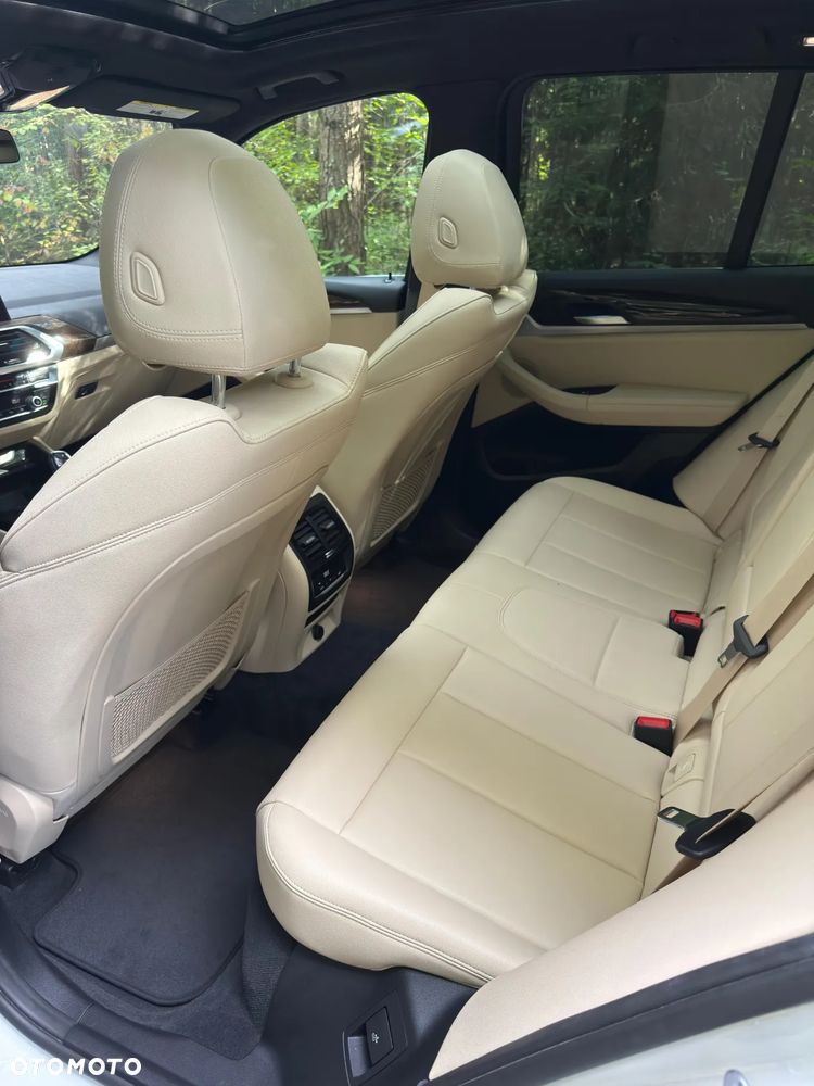 BMW X3 xDrive30i xLine - 29