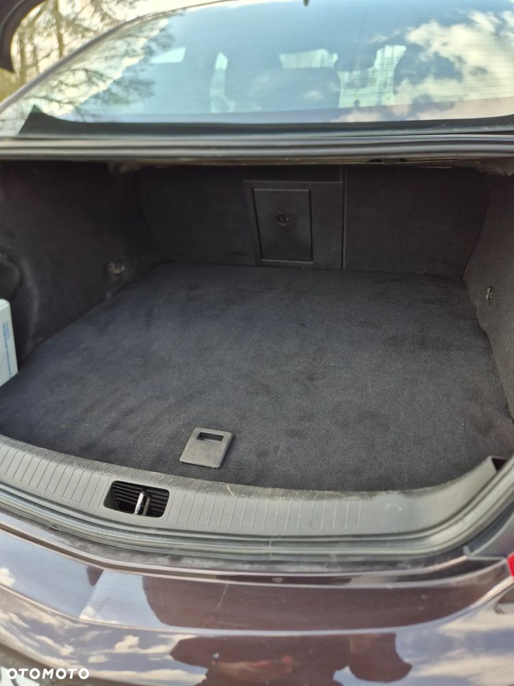 Opel Insignia 1.8 - 12