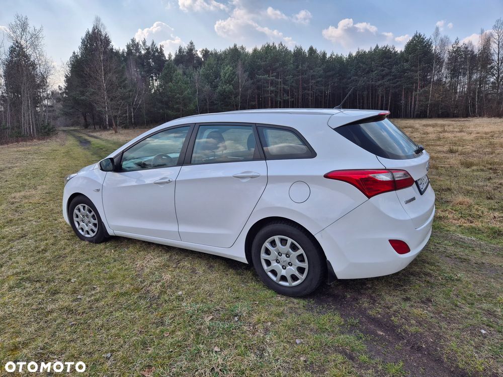 Hyundai i30 1.6 CRDi Classic - 4