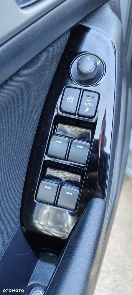 Mazda 3 SKYACTIV-G 120 Exclusive-Line - 12