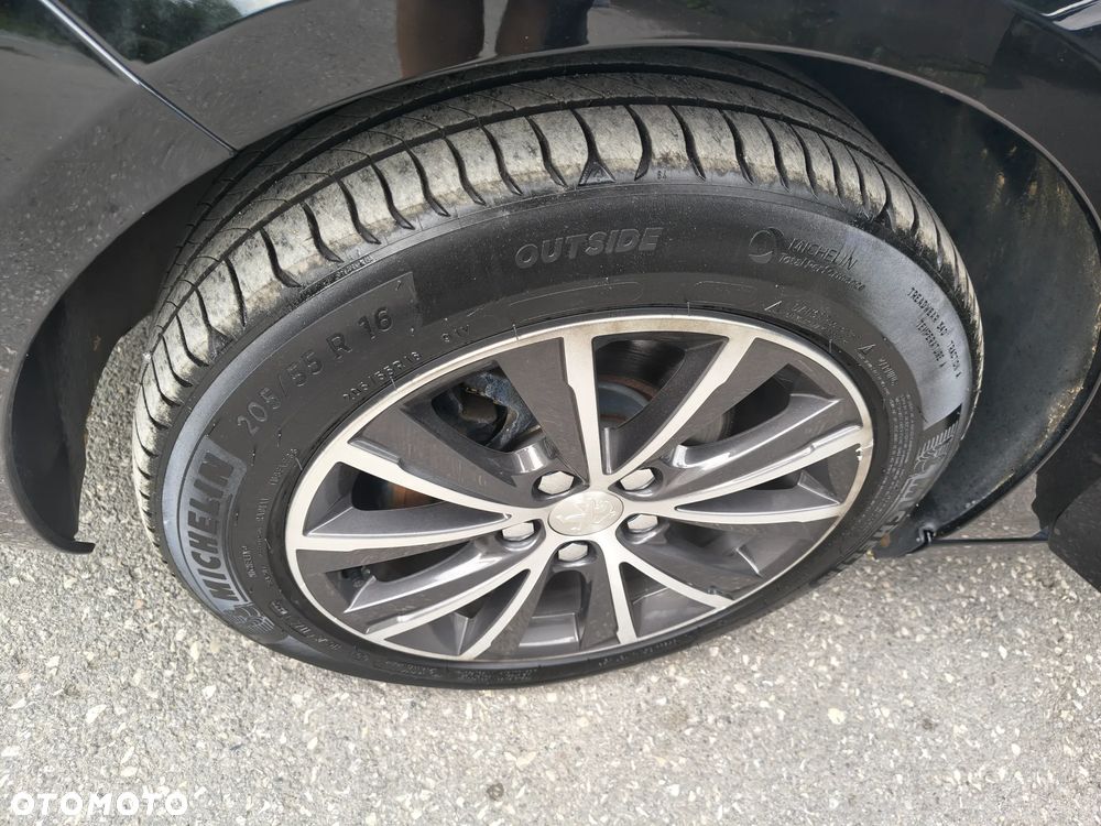 Peugeot 308 1.6 BlueHDi Business Line S&S - 19