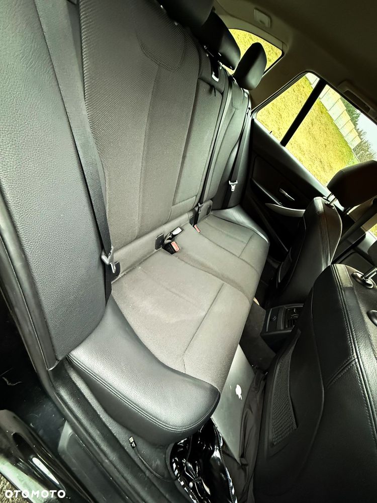 BMW Seria 3 320d Advantage - 12