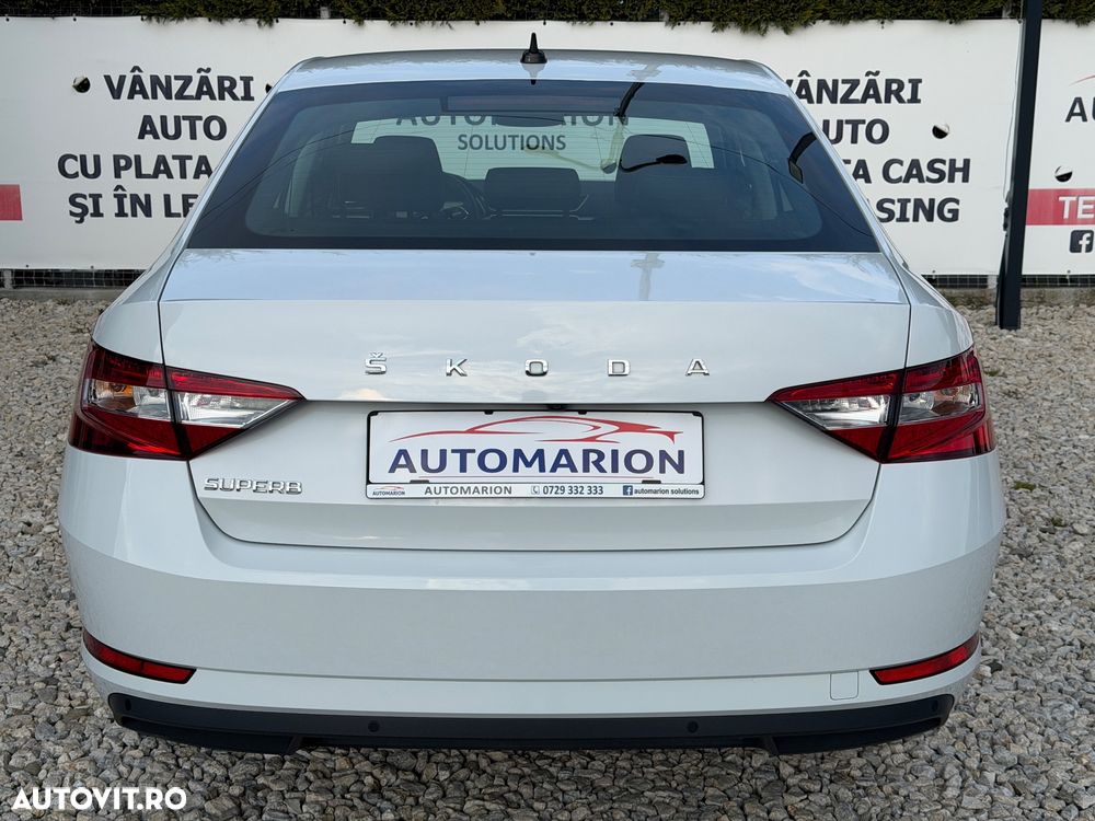 Skoda Superb 2.0 TDI DSG Essence - 3