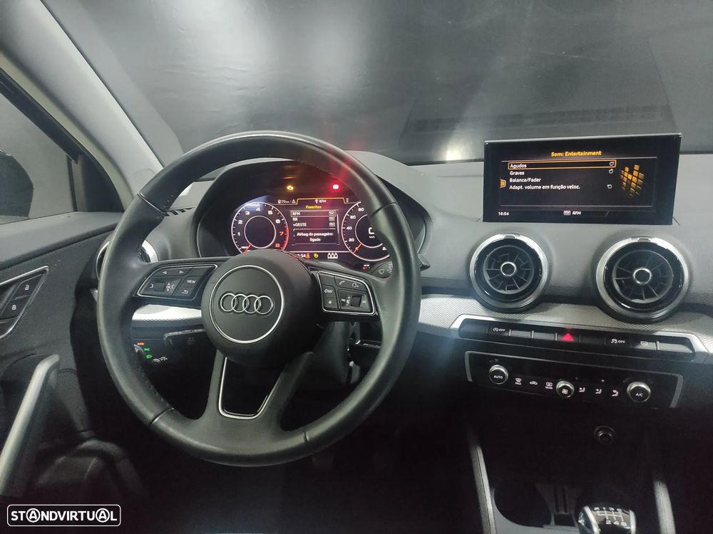 Audi Q2 30 TFSI Advanced - 4