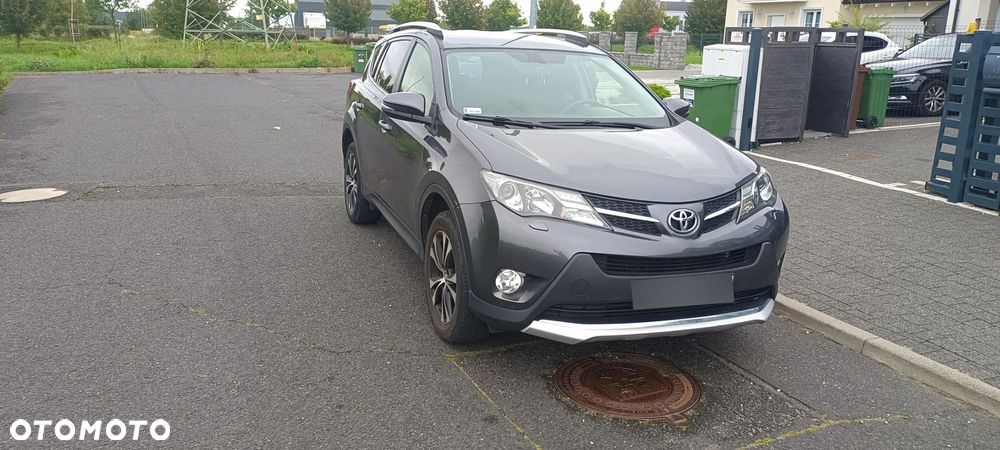 Toyota RAV4 - 4
