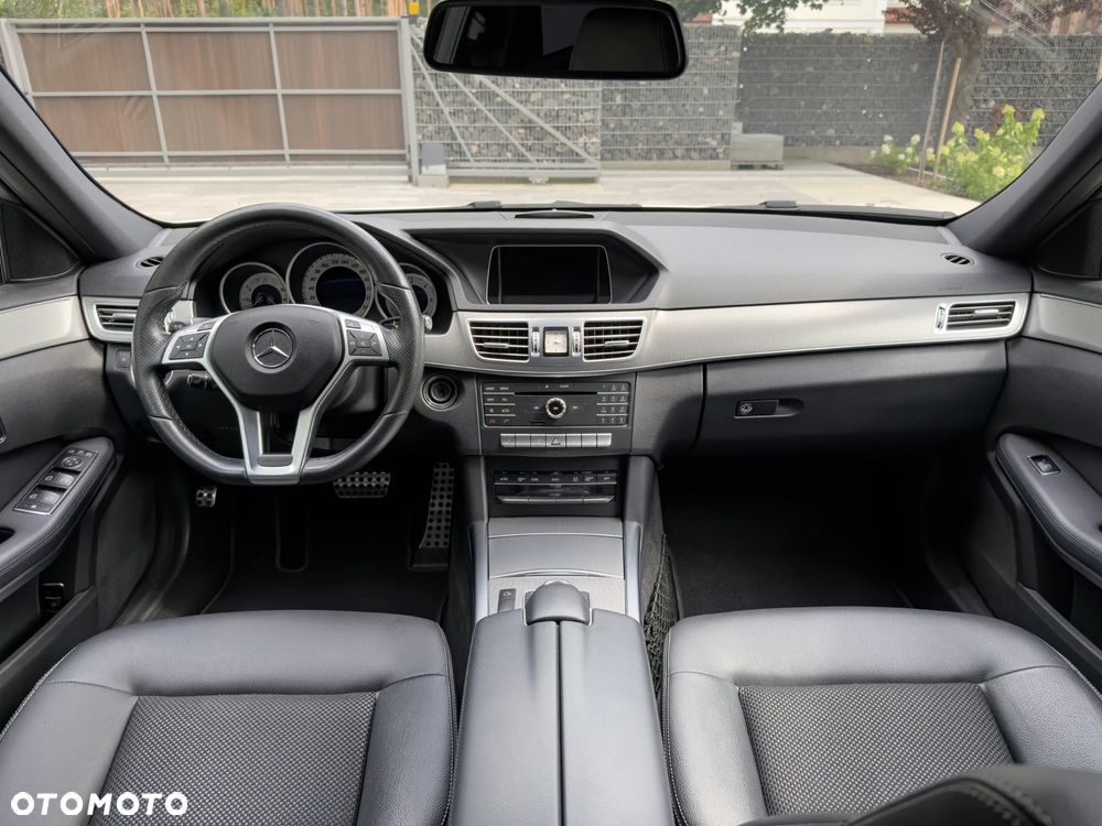 Mercedes-Benz Klasa E 250 BlueTEC 4-Matic Classic - 3