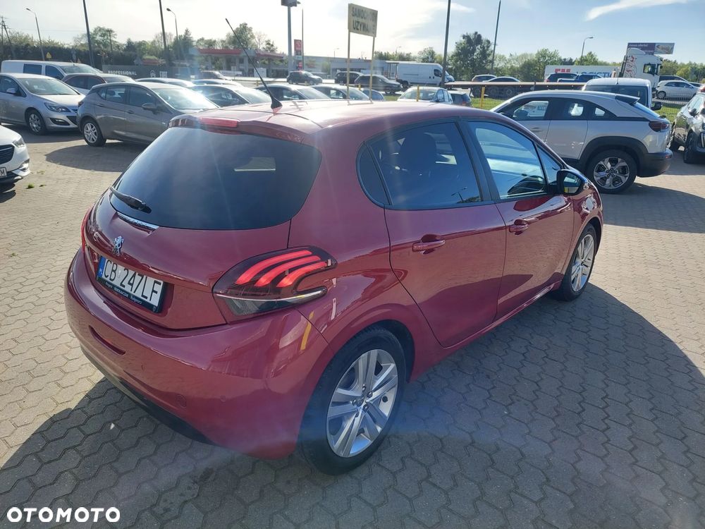 Peugeot 208 1.2 PureTech Style - 10