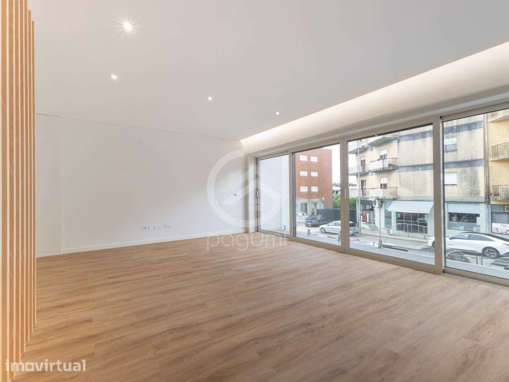 Moradia T3 Nova no Centro de Lousada - Modernidade, Espaço e Conforto - Grande imagem: 2/49