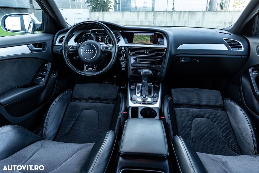 Audi A4 2.0 TDI DPF multitronic S line Sportpaket - 15
