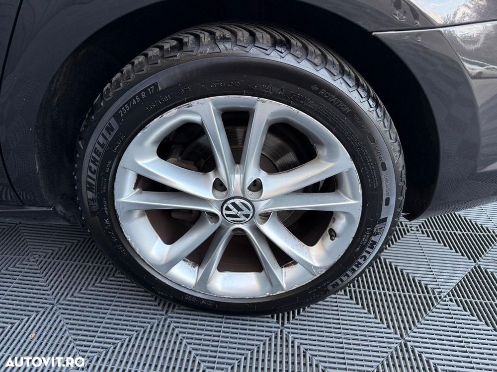 Volkswagen Passat CC - 10