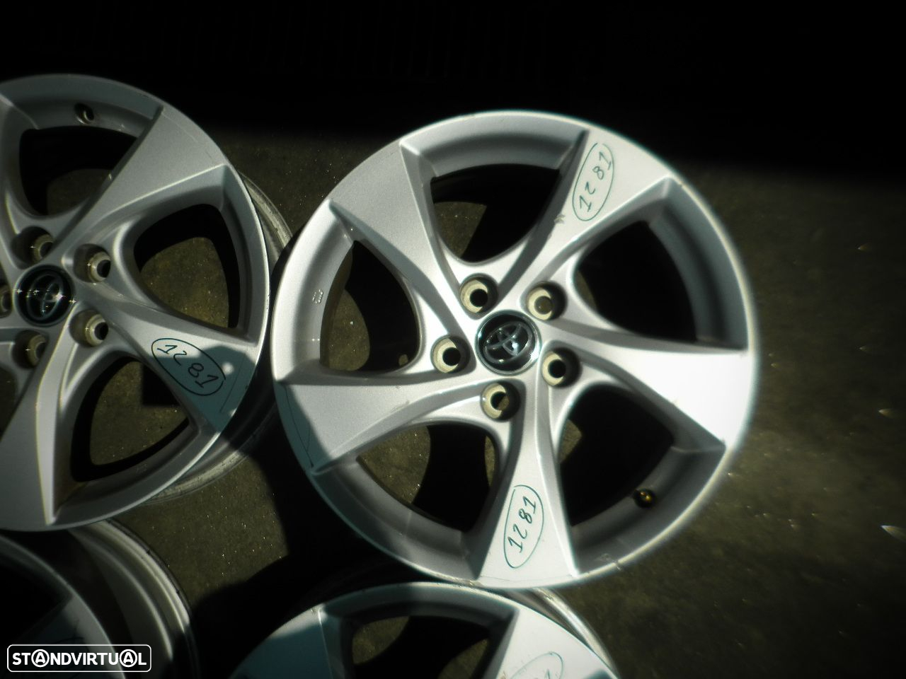 Jogo De Jantes Jgjant1281 TOYOTA CHR 2017 1.8 HYBRID 122CV 5P CINZENTO ET45 6X17 5X114.5 60MM - 4