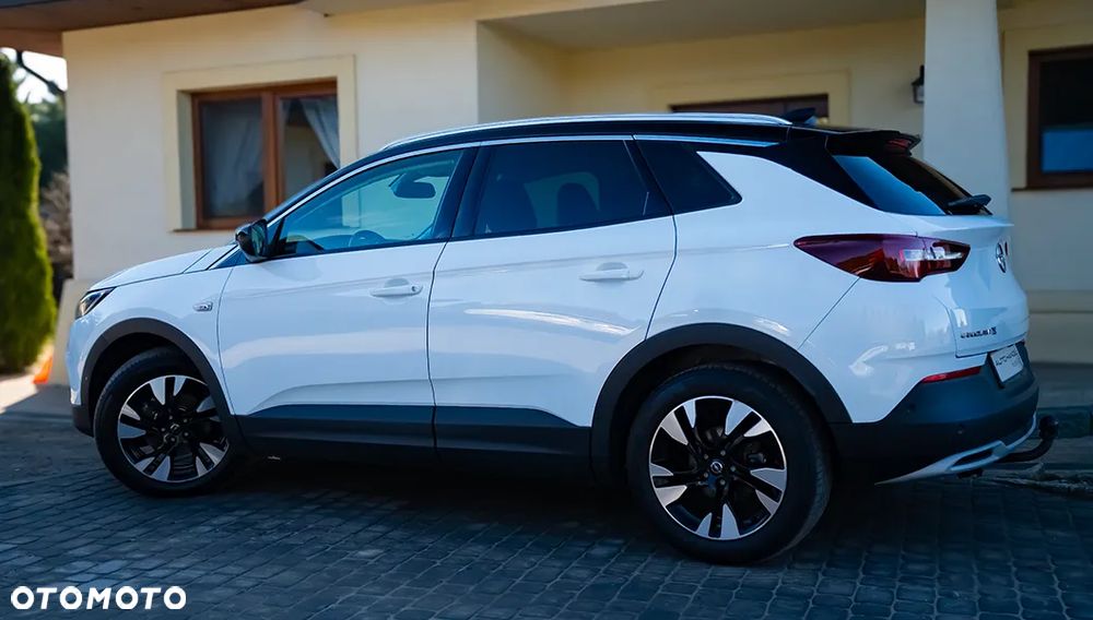 Opel Grandland X 1.5 D Start/Stop Automatik Design Line - 24