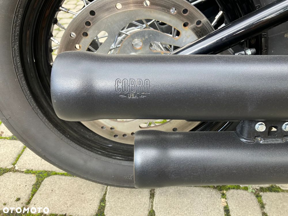 Harley-Davidson Softail Street Bob - 9