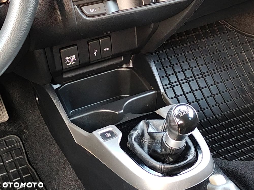 Honda Jazz 1.3 i-VTEC Trend - 25