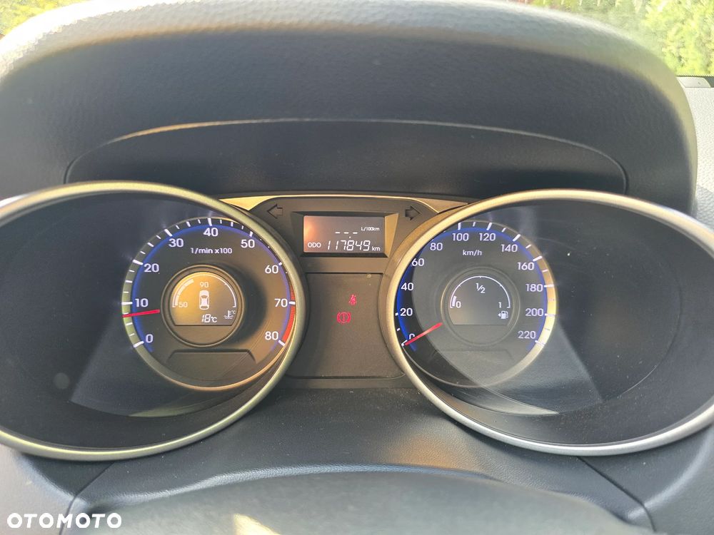 Hyundai ix35 1.6 GDI Premium 2WD - 17