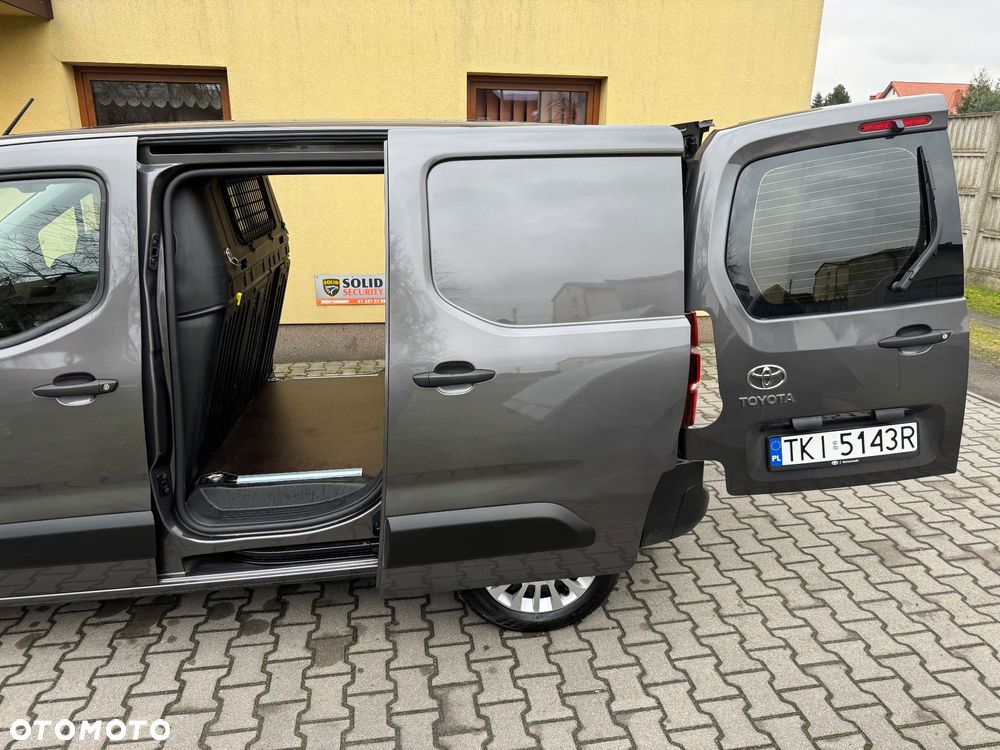 Toyota Proace City - 10
