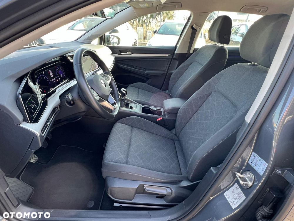 Volkswagen Golf 2.0 TDI SCR - 11