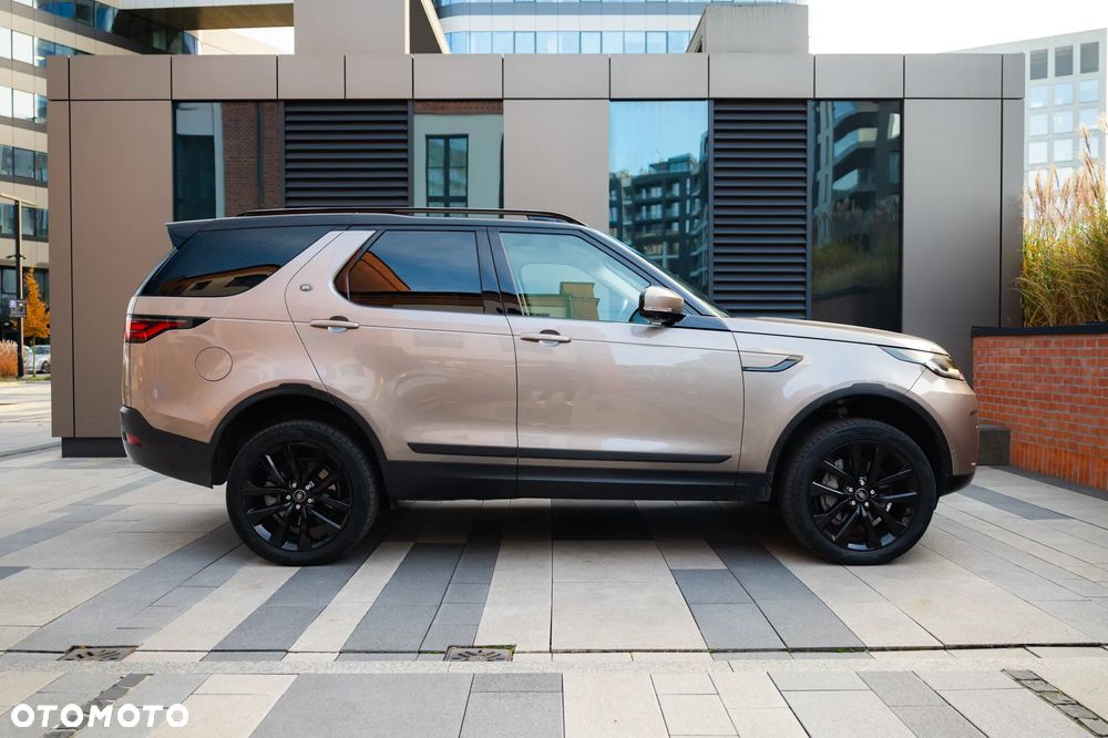 Land Rover Discovery - 24