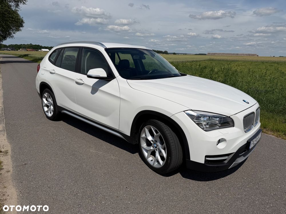 BMW X1 sDrive18d xLine - 18