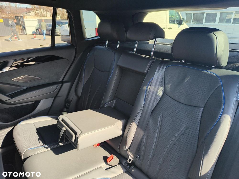 Volkswagen Tiguan - 16