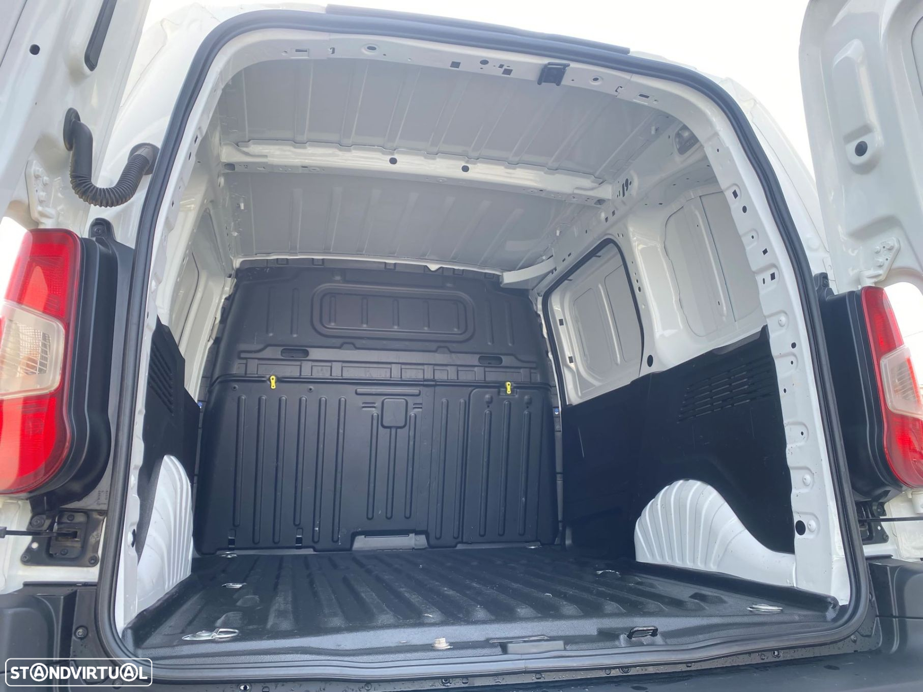 Citroën Berlingo 1.5 BlueHDi M Worker - 11