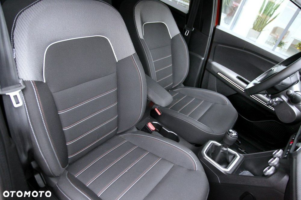 Dacia Jogger 1.0 TCe Expression 7os - 17