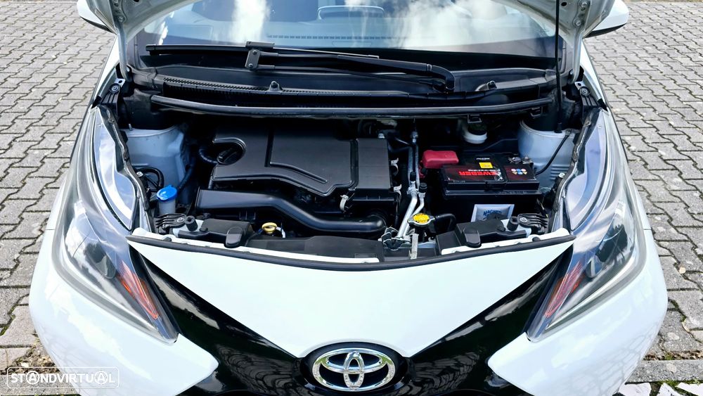 Toyota Aygo 1.0 X-Play+AC+X-Touch - 35
