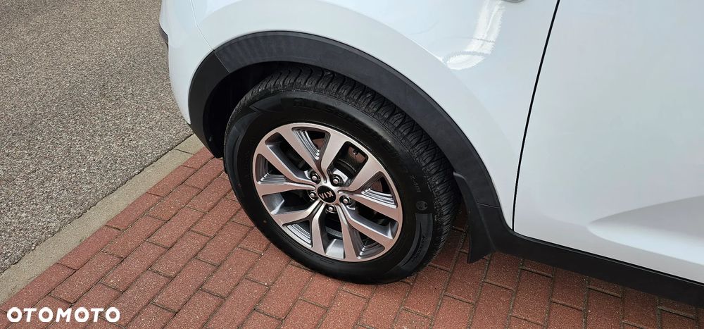 Kia Sportage 1.6 GDI L 2WD - 9