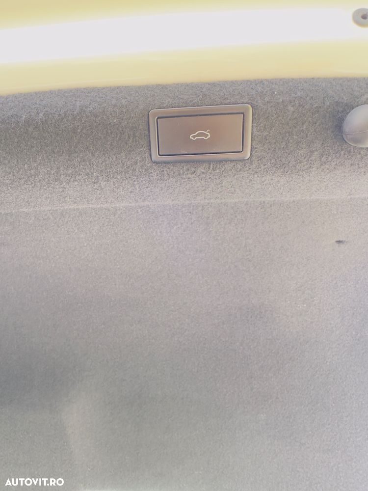 Skoda Superb 2.0 TDI DSG 4X4 Sportline - 8