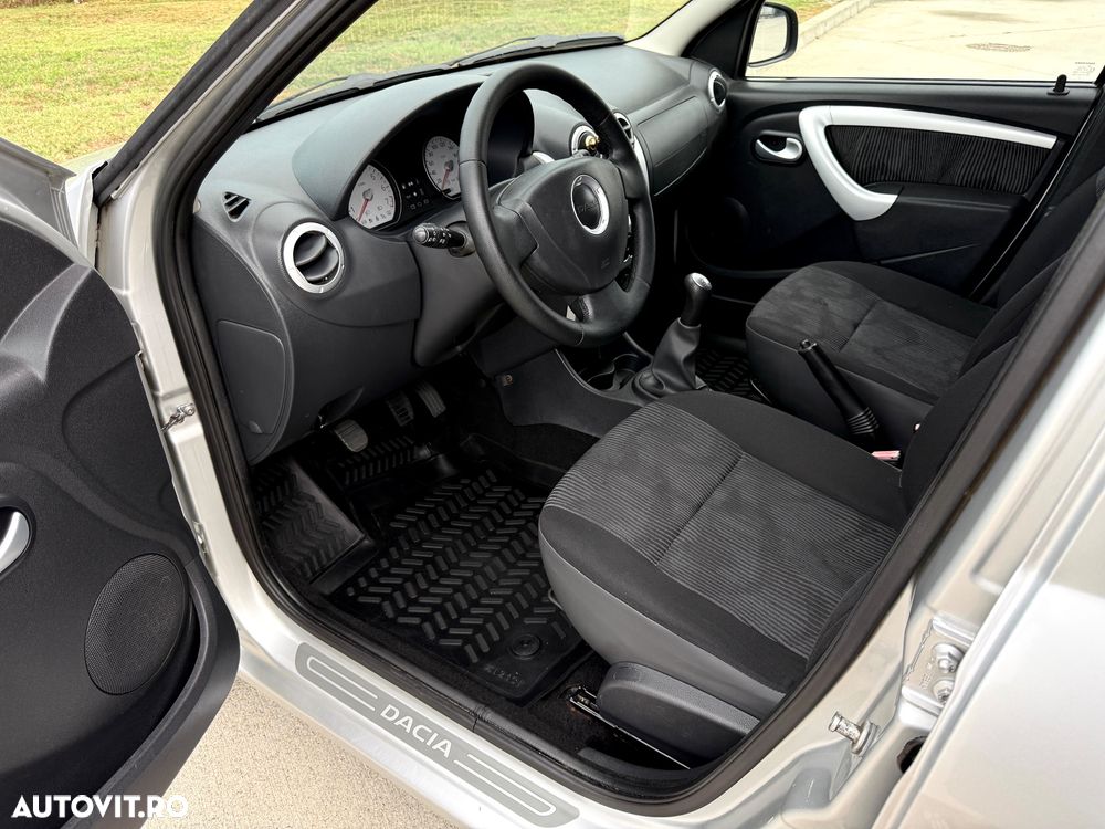 Dacia Logan 1.5 dCi Laureate - 5