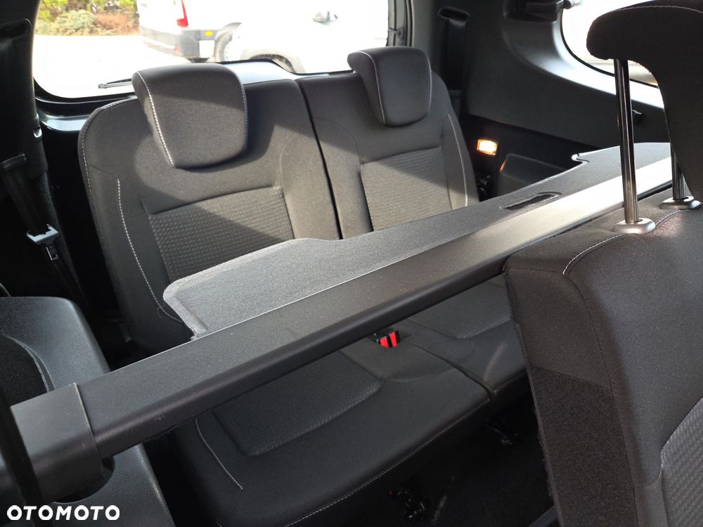 Dacia Lodgy 1.5 Blue dCi Laureate S&S - 11