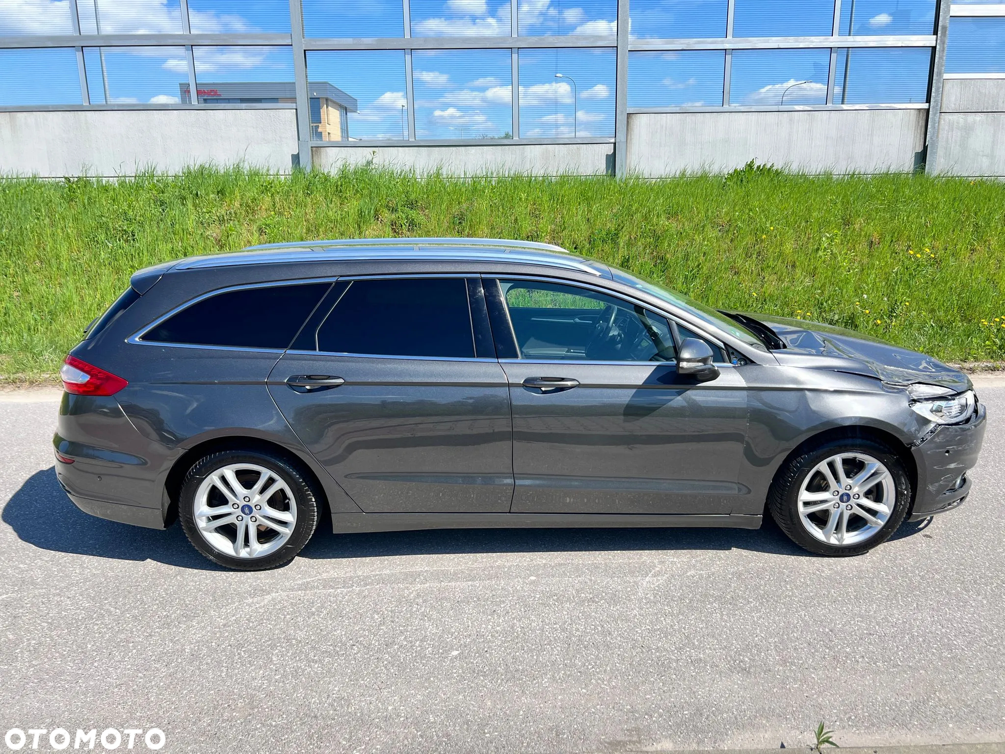Ford Mondeo Turnier 2.0 TDCi Start-Stopp PowerShift-Aut Titanium - 6
