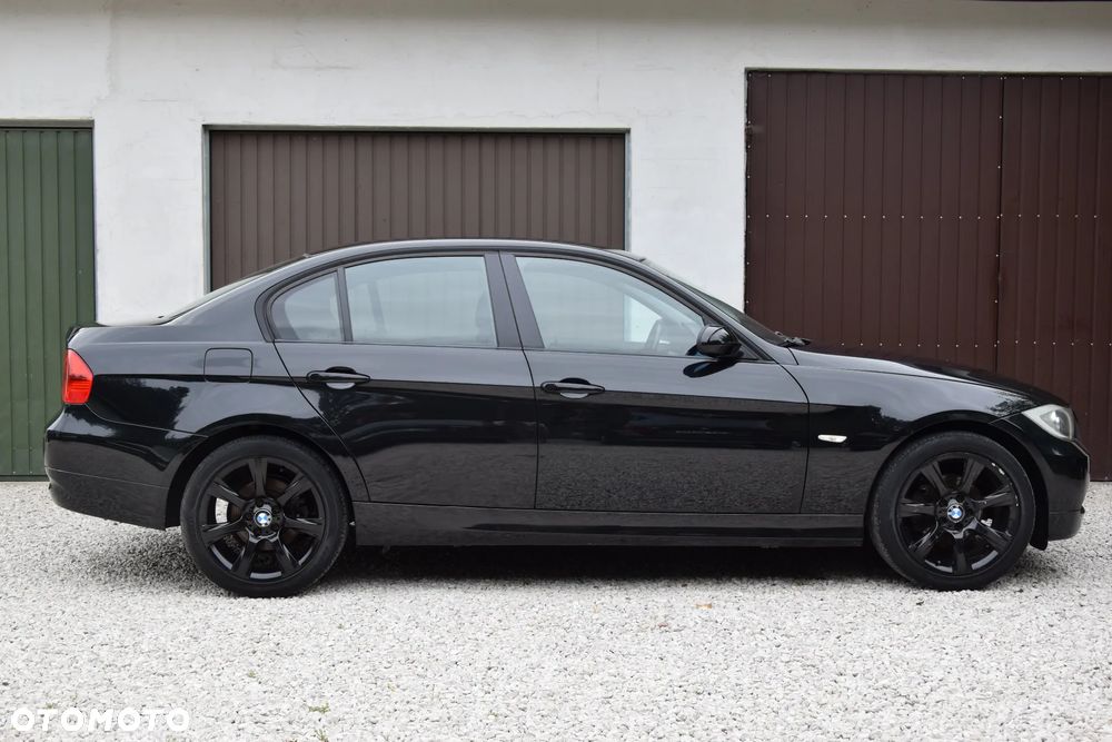 BMW Seria 3 318i - 7