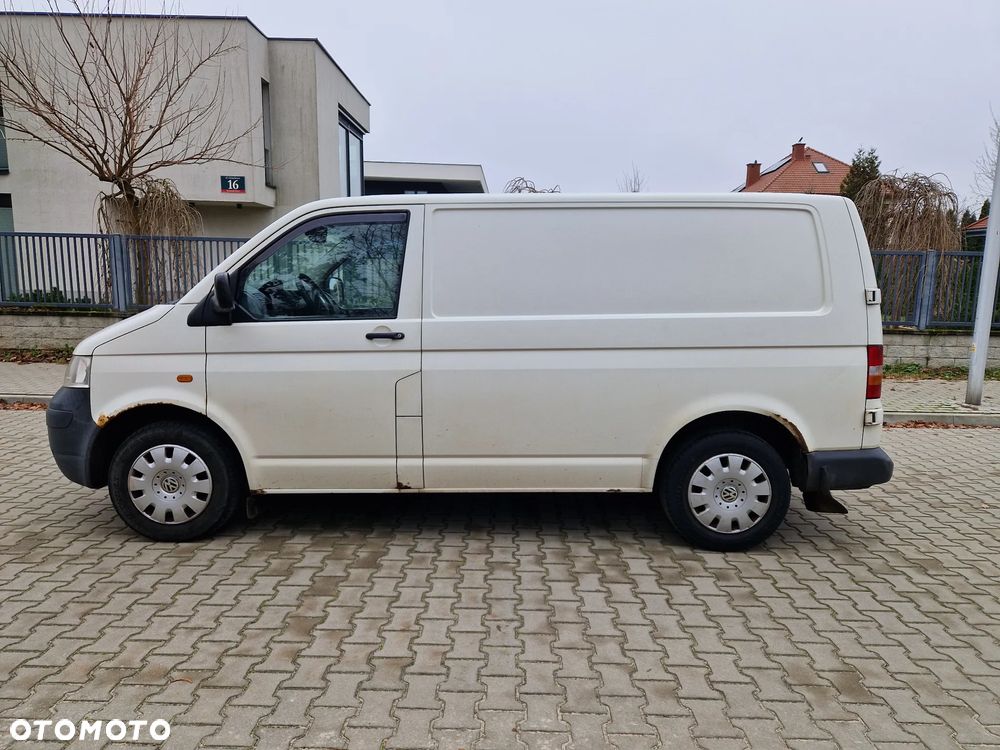 Volkswagen Transporter - 8
