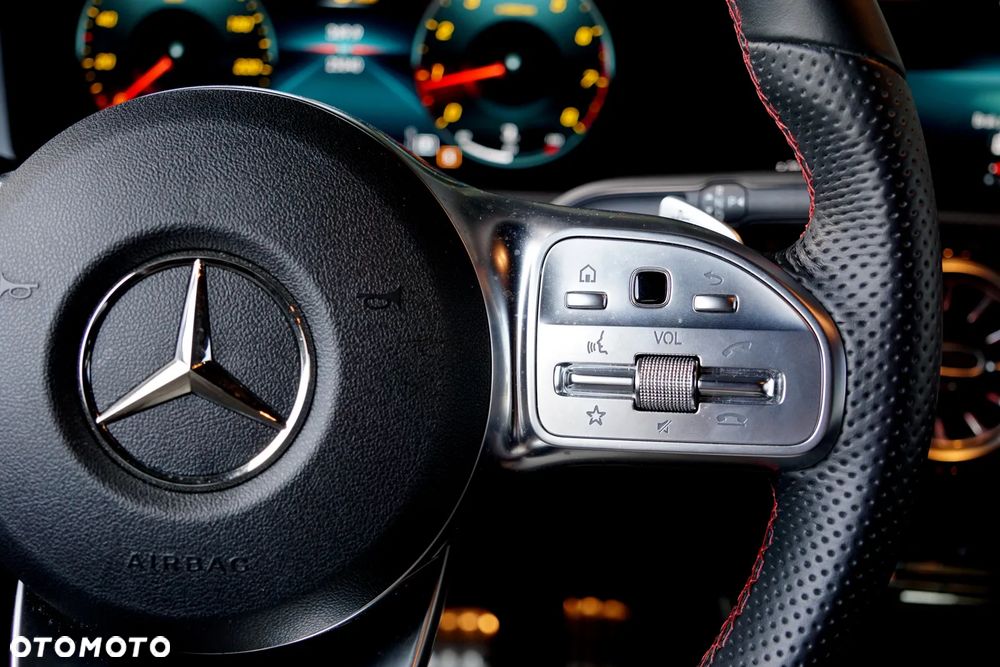Mercedes-Benz CLA 200 AMG Line 7G-DCT - 28