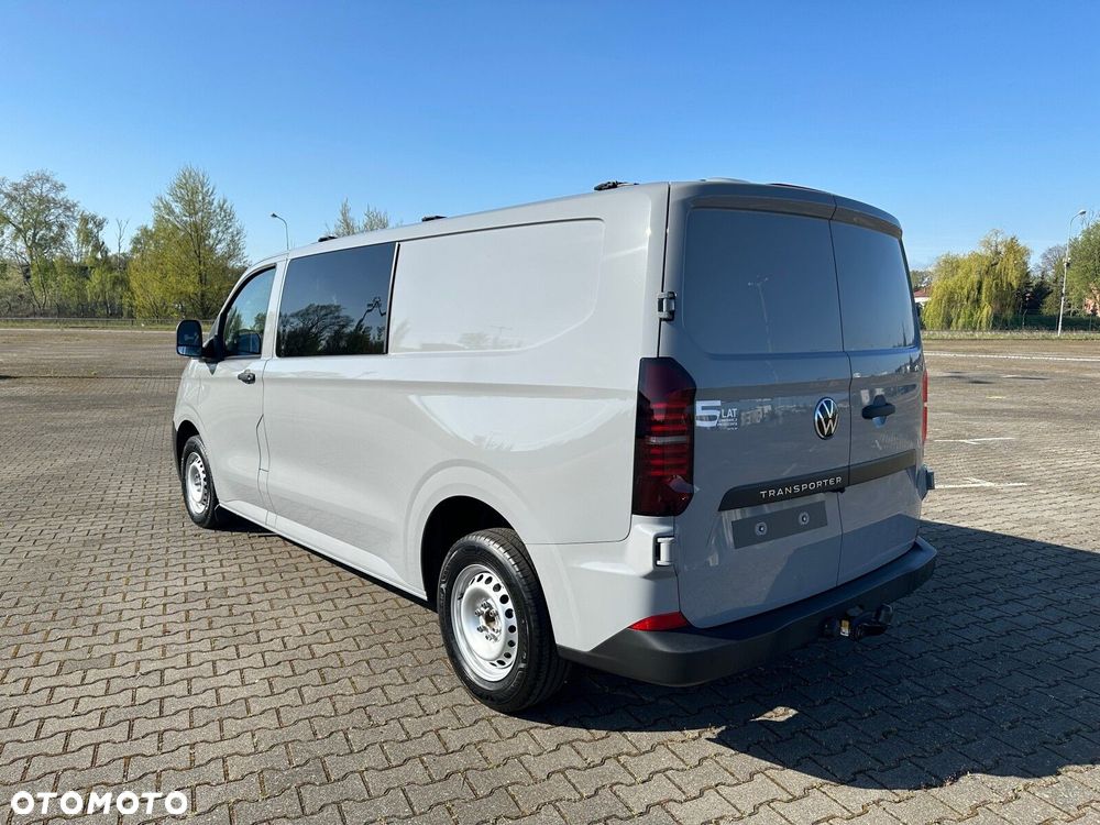 Volkswagen Transporter Transporter Furgon Plussilnik: 2,0 l TDI 150 KM / skrzynia biegów: 6-biegowa manualna rozstaw osi: 3500 mm - 4