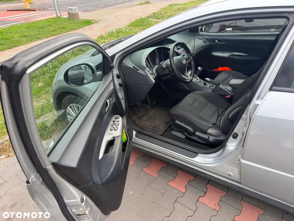 Honda Civic 1.8i-VTEC Comfort - 2