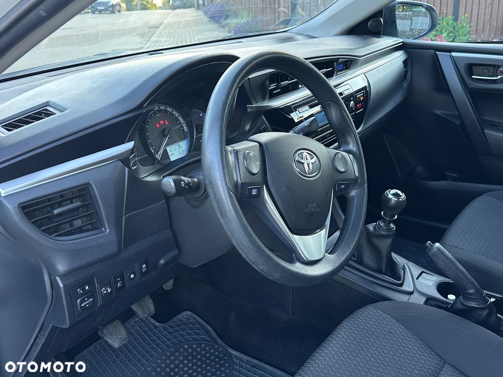 Toyota Corolla 1.4 D-4D Life - 23