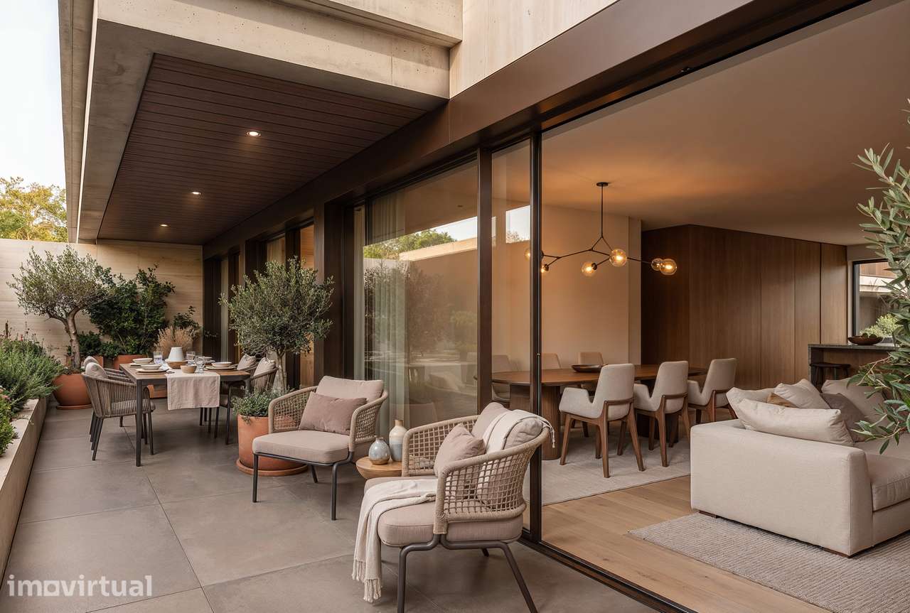 Apartamento T2 com logradouro e 2 lg garagem | Piscina na cobertura - Grande imagem: 5/23
