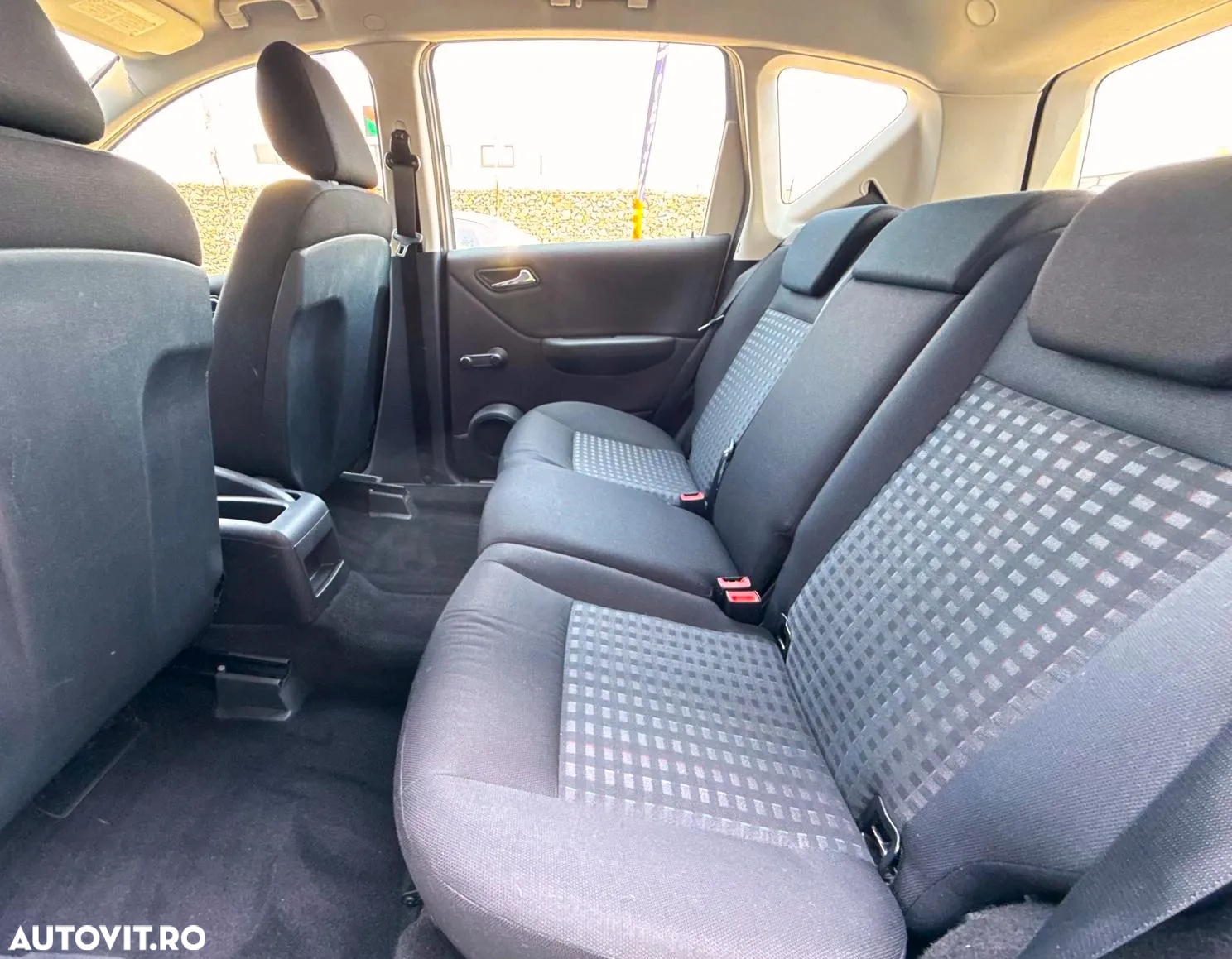 Mercedes-Benz A 180 CDI Autotronic - 23