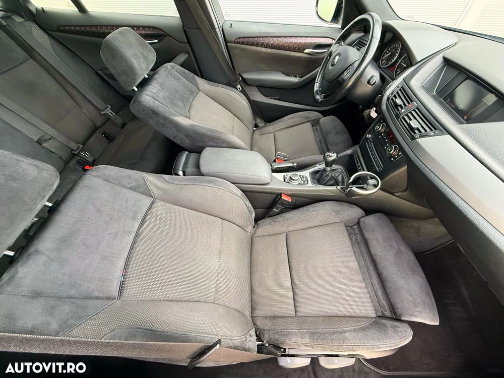 BMW X1 xDrive18d Sport Line - 19