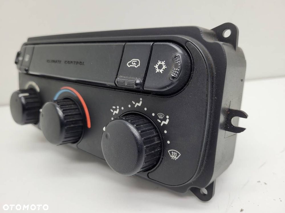 PANEL STEROWANIA NAWIEWU DODGE CARAVAN VOYAGER IV - 3