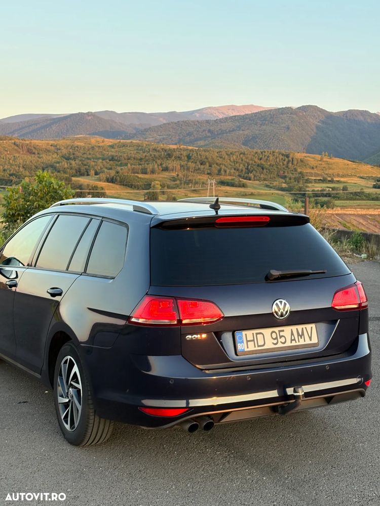 Volkswagen Golf 2.0 TDI SCR Highline - 10