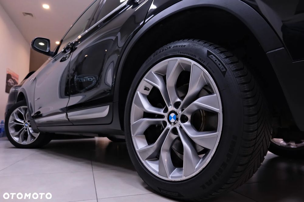BMW X3 xDrive28i xLine sport - 13