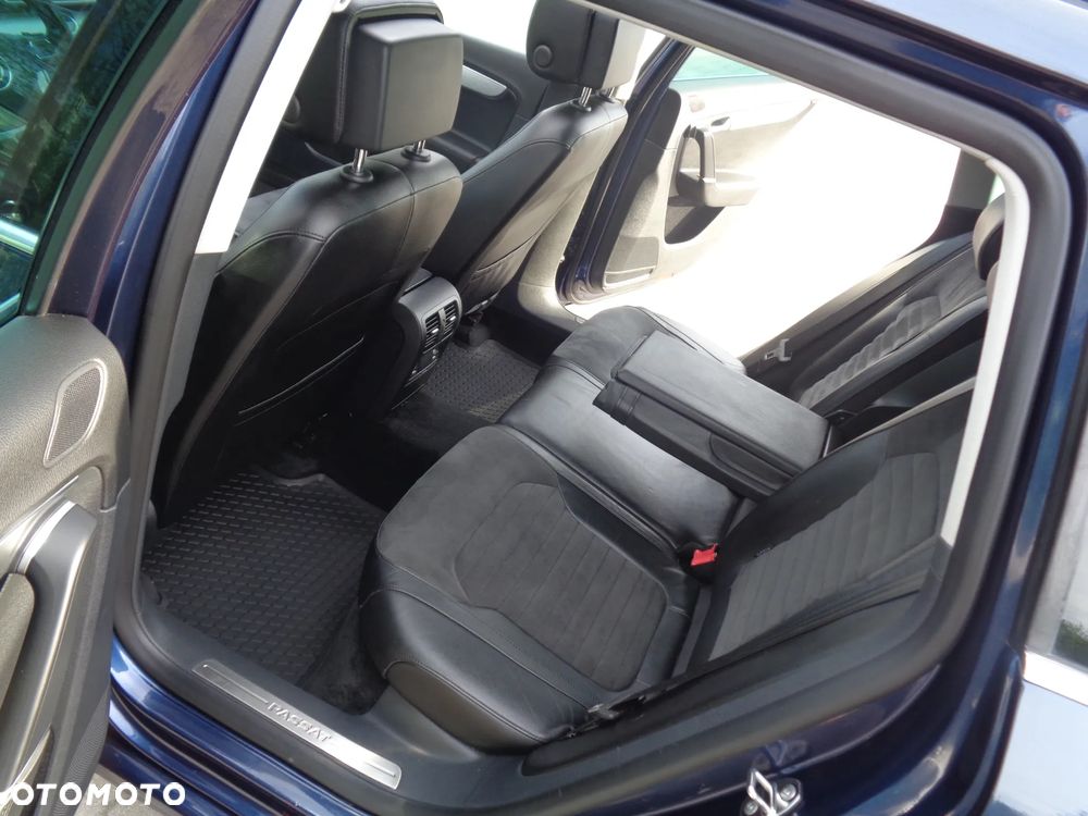 Volkswagen Passat 1.8 TSI Highline - 7
