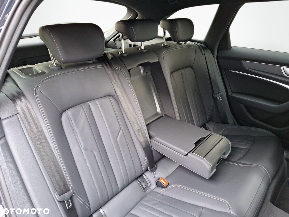 Audi A6 Avant - 13