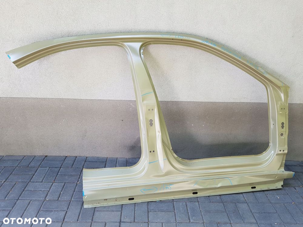 skoda superb 3 słupek rama bok 3v5809606 - 1