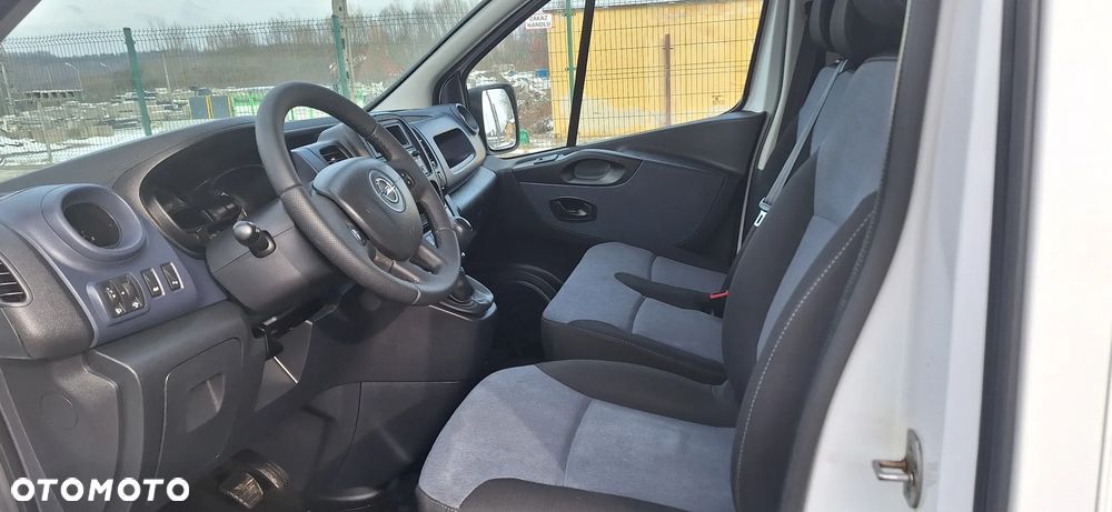 Opel Vivaro - 3