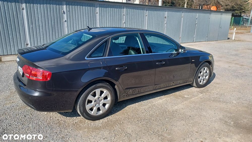 Audi A4 Limousine 2.0 TDI - 7